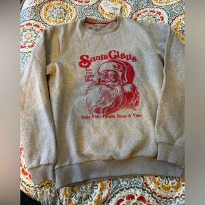 Denim and Flower graphic Christmas sweatshirt gray/red size medium